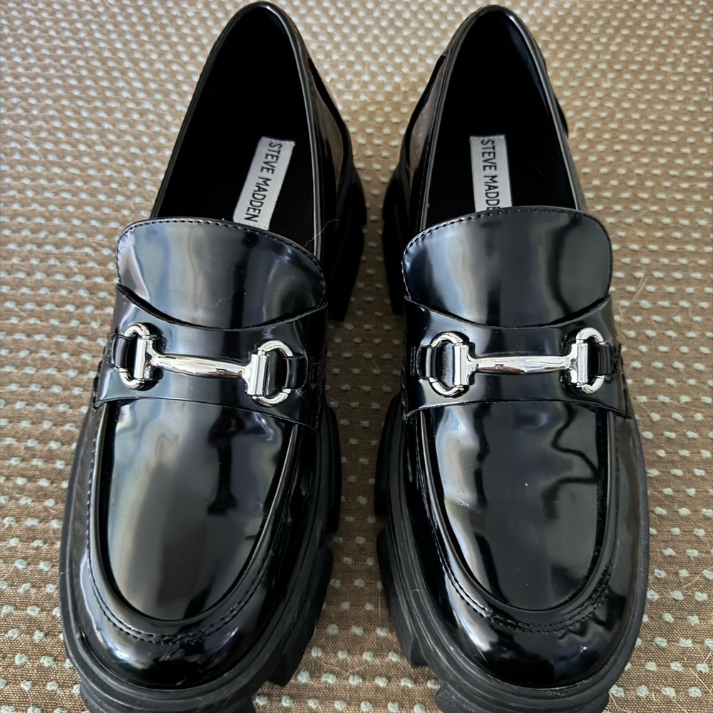 Steve Madden Glossy Black Loafers with Silver Detail